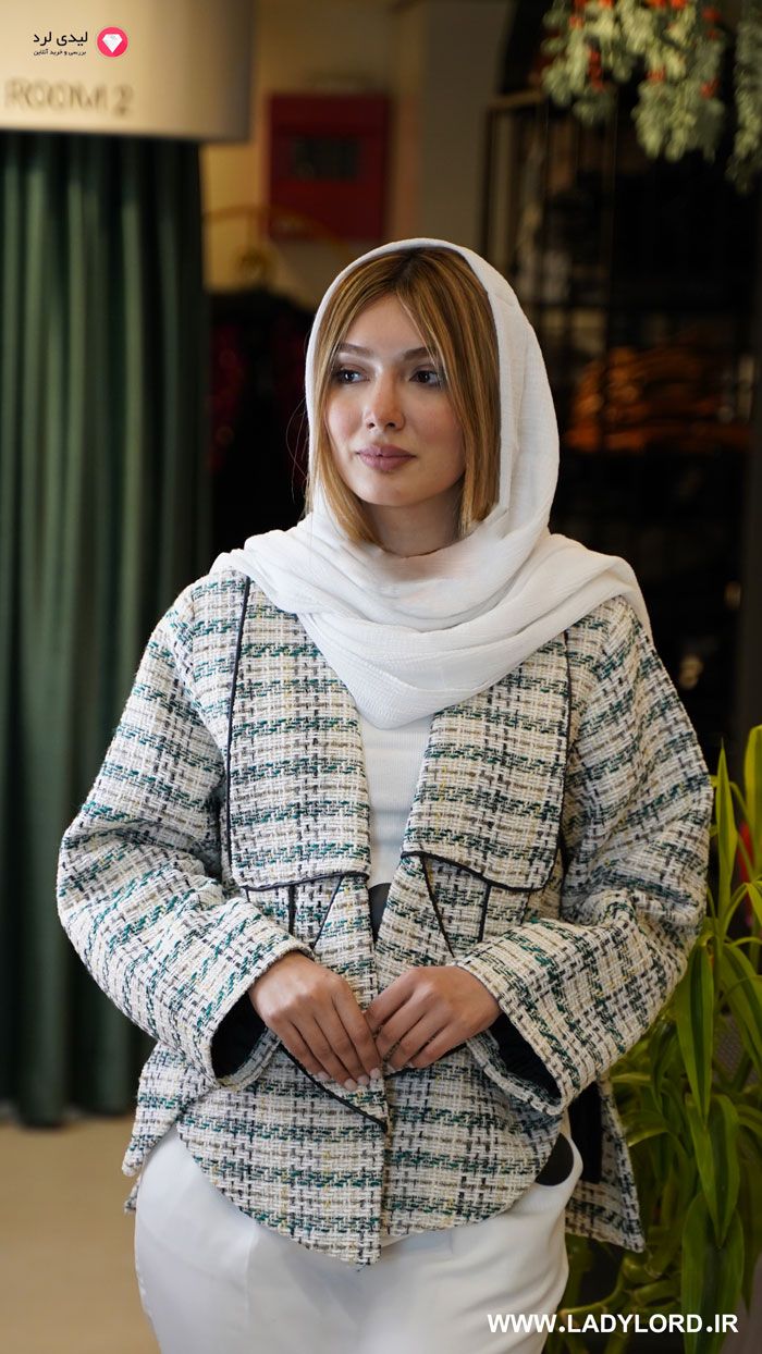 برای بزرگنمایی تصویر دوبار کلیک نمایید کت شنل یقه دو تیکه مغزی دوزی مدل ladiz رنگ سفید سبز
