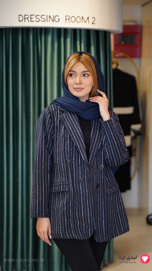 برای بزرگنمایی تصویر دوبار کلیک نمایید کت زنانه پشمی طرح استایلو کد 594 سرمه ای