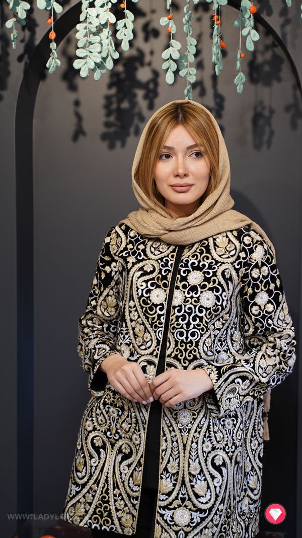 برای بزرگنمایی تصویر دوبار کلیک نمایید مانتو مخمل طرح گوهر ماهوت