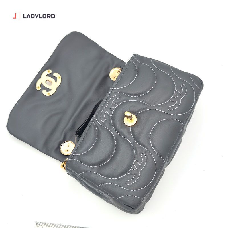 برای بزرگنمایی تصویر دوبار کلیک نمایید کیف زنانه مدل مینی بگ طرح CHANEL کد 1894