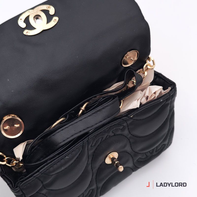 برای بزرگنمایی تصویر دوبار کلیک نمایید کیف زنانه مدل مینی بگ طرح CHANEL کد 1894