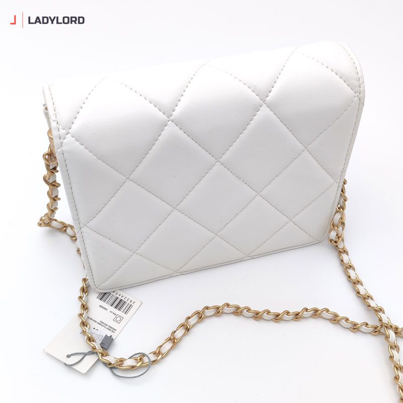 برای بزرگنمایی تصویر دوبار کلیک نمایید کیف زنانه مدل شنل CHANEL کد 6639
