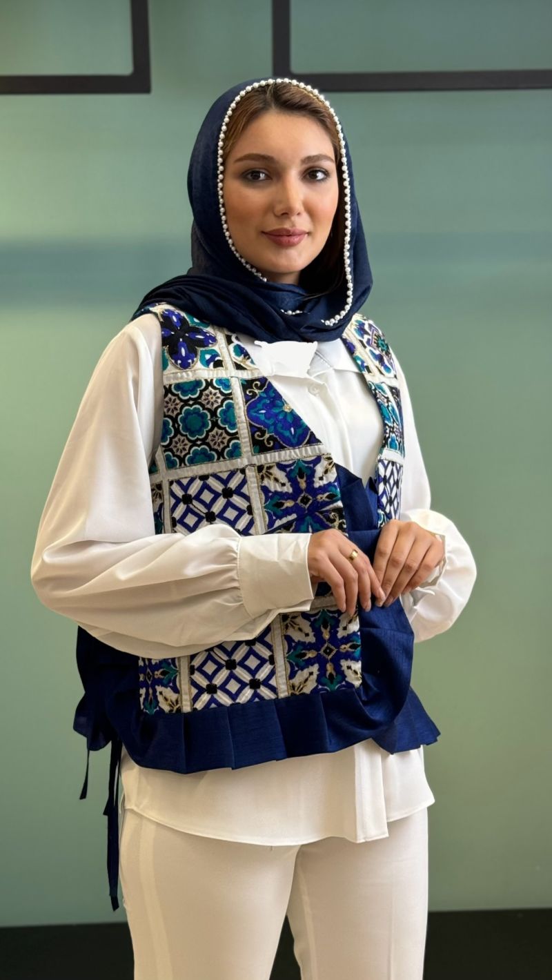 برای بزرگنمایی تصویر دوبار کلیک نمایید وست و شومیز سوزندوزی طرح پینار ماهوت