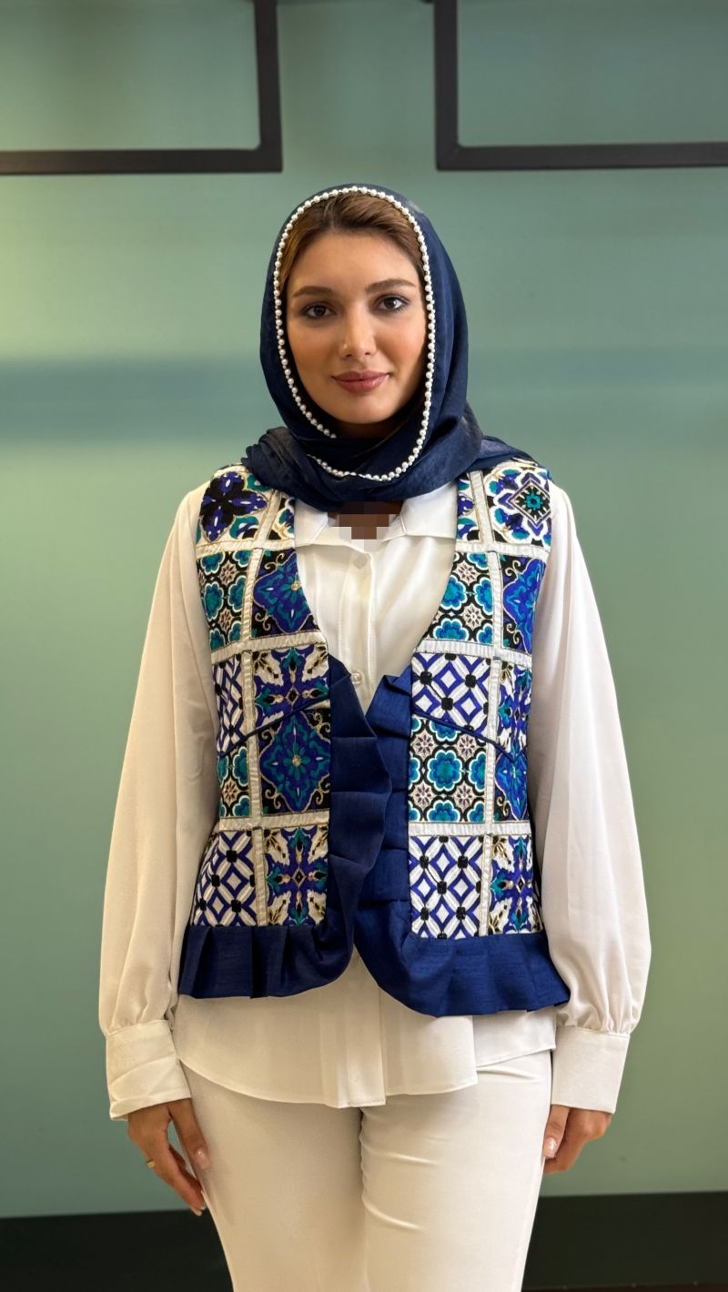 برای بزرگنمایی تصویر دوبار کلیک نمایید وست و شومیز سوزندوزی طرح پینار ماهوت