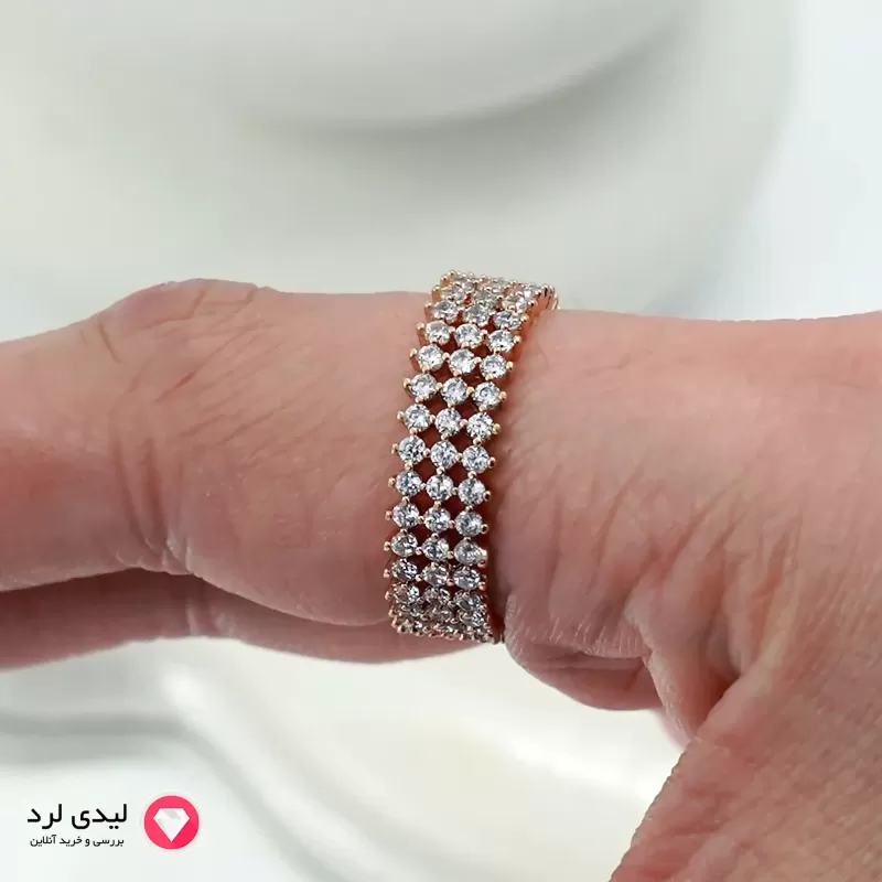 برای بزرگنمایی تصویر دوبار کلیک نمایید انگشتر زنانه نگین دار رزگلد کد 1809
