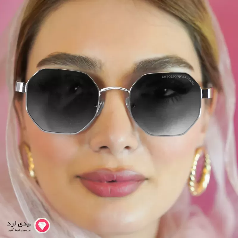 برای بزرگنمایی تصویر دوبار کلیک نمایید عینک افتابی زنانه طرح امپریو آرمانی نقره ای کد022