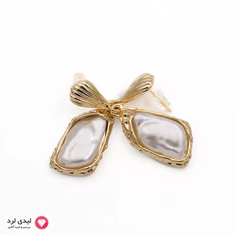 برای بزرگنمایی تصویر دوبار کلیک نمایید گوشواره آویز طلایی مروارید نامنظم مدل صدفی