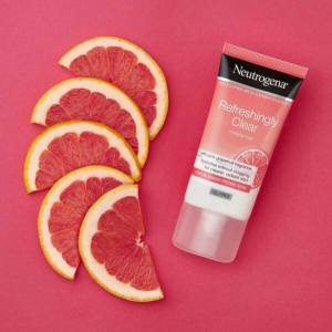 Neutrogena Refreshingly Clear Moisturizer 50ml