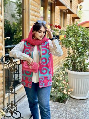 وست زنانه بخارادوزی طرح راحیل ماهوت