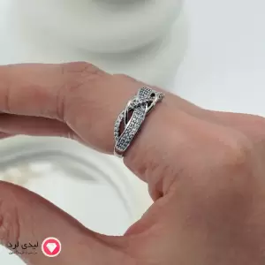 انگشتر ژوپینگ نقره‌ای با طراحی بافته و نگین‌کاری ظریف کد 12630